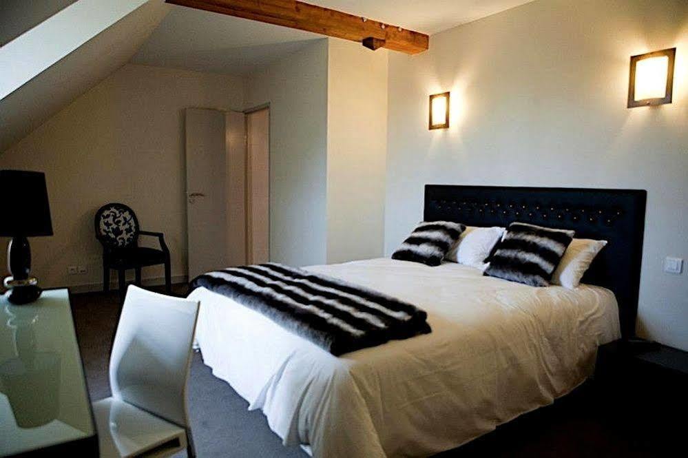 Logis Hotel Le Prieure Des Gourmands Châteaubriant Exteriör bild